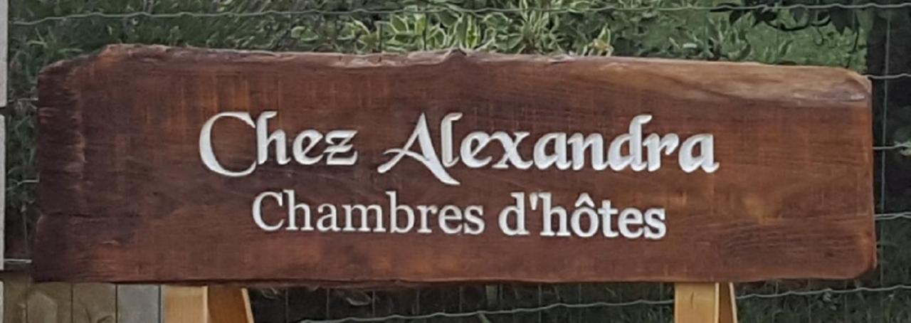 Chez Alexandra Bed & Breakfast Louchats Bagian luar foto